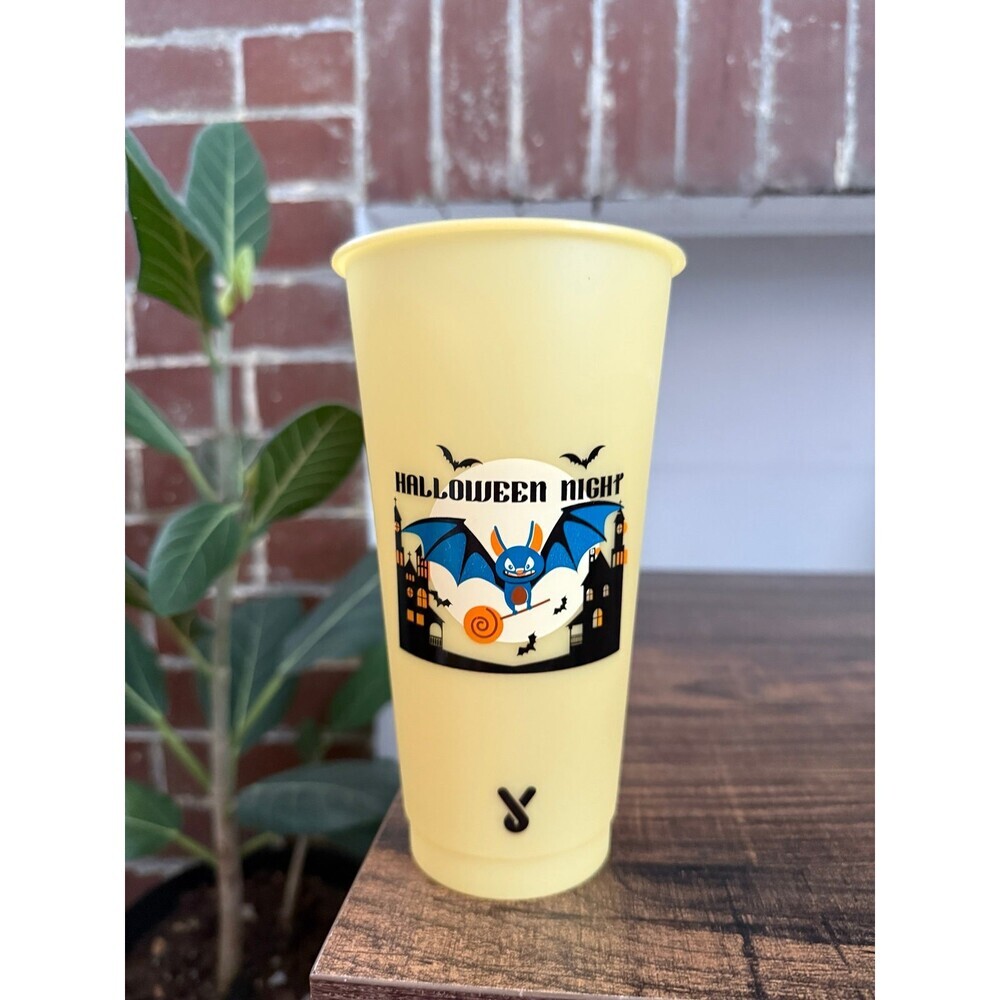 Halloween Night yellow large cup